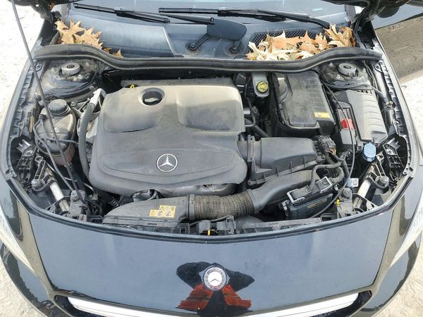 2016 MERCEDES-BENZ CLA CLA250-4M — Engine bay