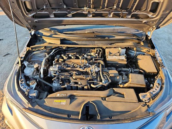 2024 TOYOTA COROLLA SE — Engine bay