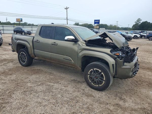 2024 TOYOTA TACOMA — Passenger 3/4