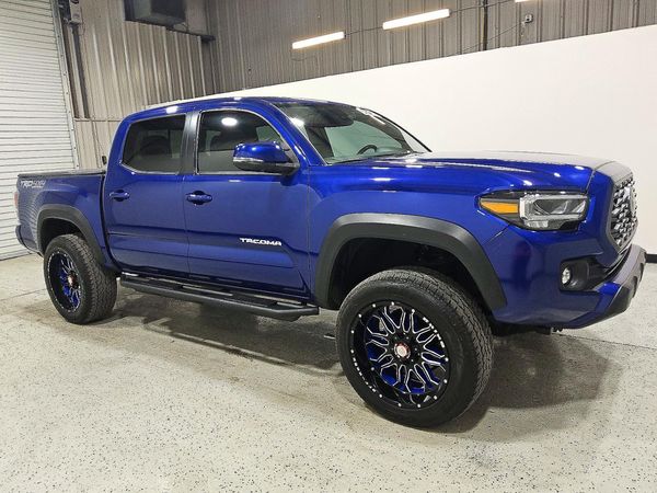 2023 TOYOTA TACOMA SR5 — Passenger 3/4