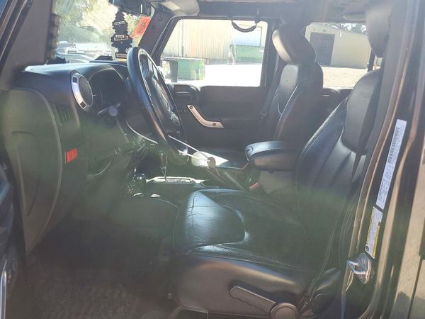 2014 JEEP WRANGLER Rubicon — DENT