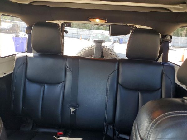 2014 JEEP WRANGLER Rubicon — SUVN