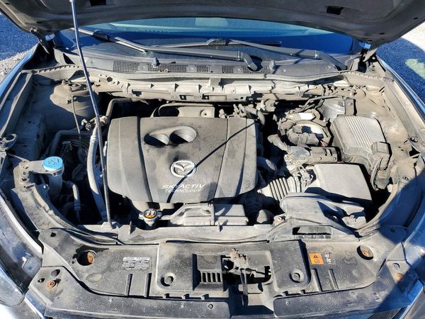 2014 MAZDA CX-5 Touring/GS — Engine bay