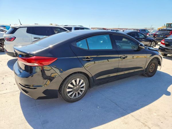 2017 HYUNDAI ELANTRA SE Base — PSRA