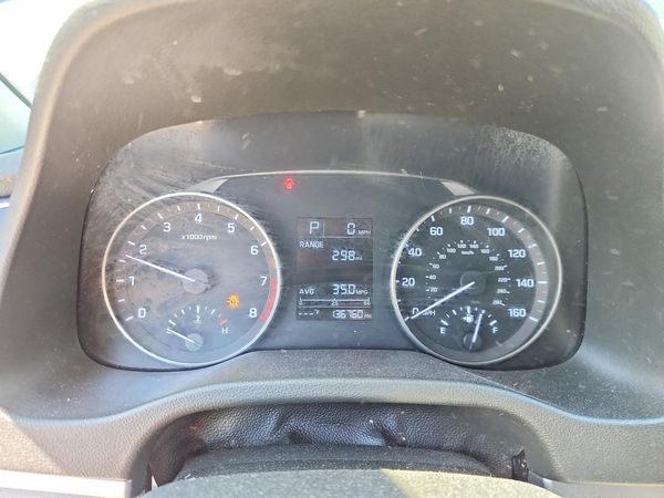 2017 HYUNDAI ELANTRA SE Base — ODOM