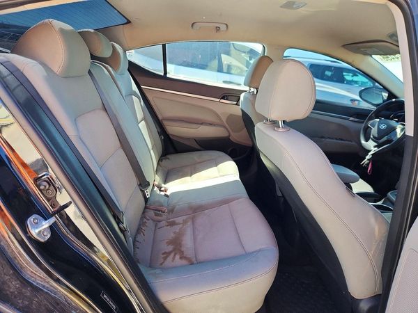 2017 HYUNDAI ELANTRA SE Base — PSRS