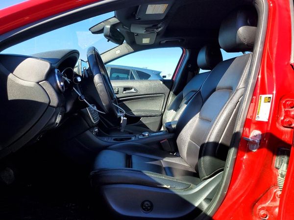 2016 MERCEDES-BENZ GLA GLA250-4M — DENT