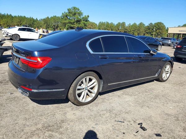 2018 BMW 750 xDrive — PSRA