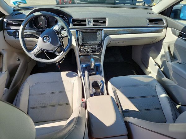 2017 VOLKSWAGEN PASSAT SE — CKPT