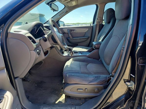 2014 CHEVROLET TRAVERSE 1LT — DENT
