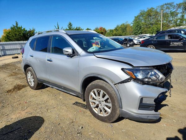 2018 NISSAN ROGUE — Passenger 3/4