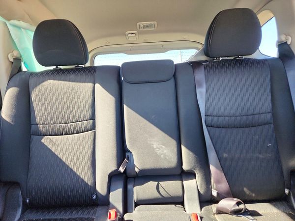 2018 NISSAN ROGUE — SUVN
