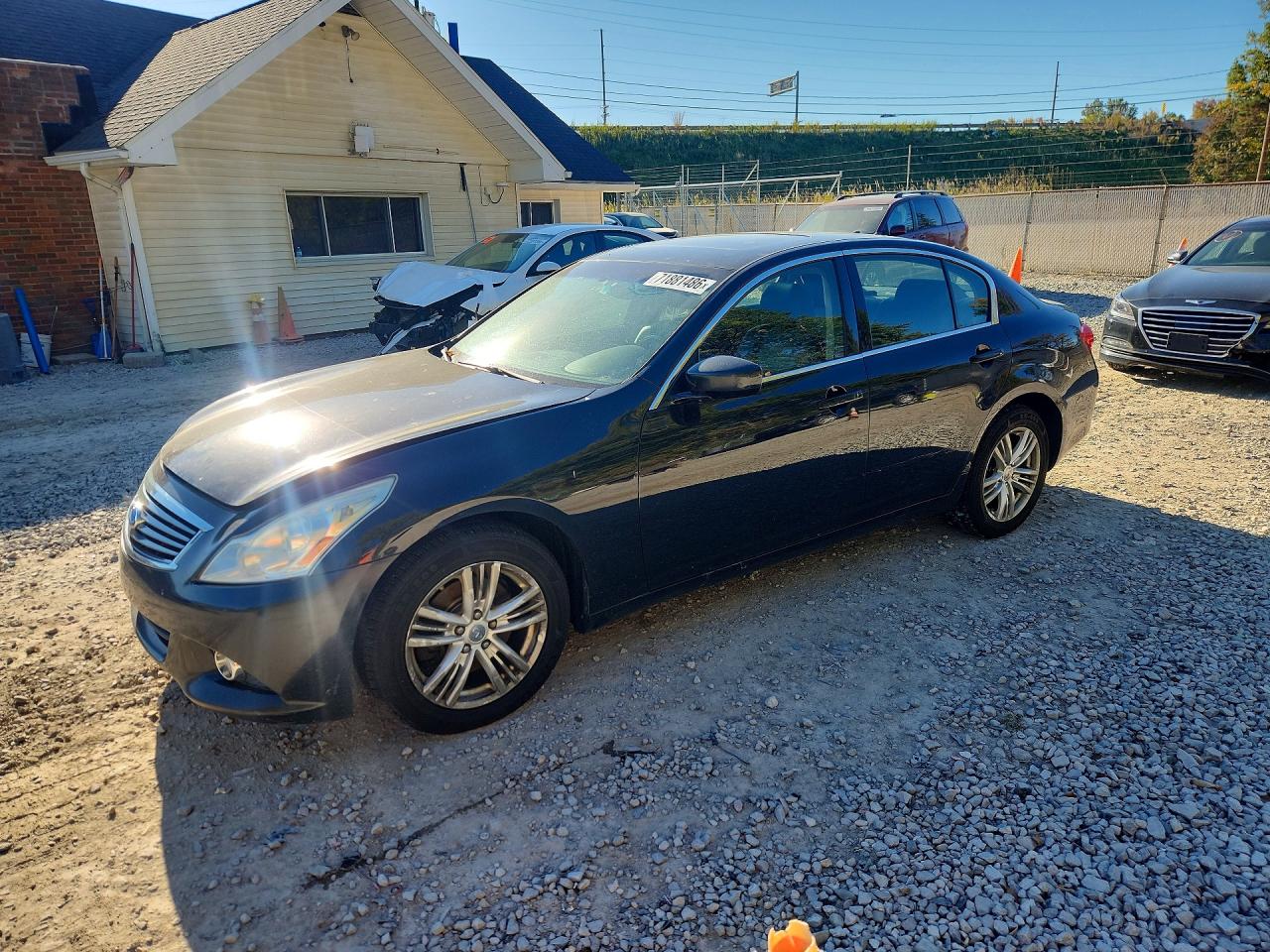 2012 INFINITI G37 — Front 3/4