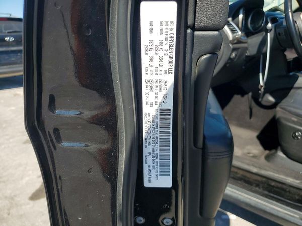 2012 JEEP CHEROKEE Laredo — VINS