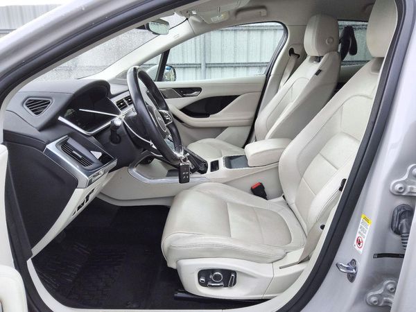 2020 JAGUAR I-PACE SE — DENT