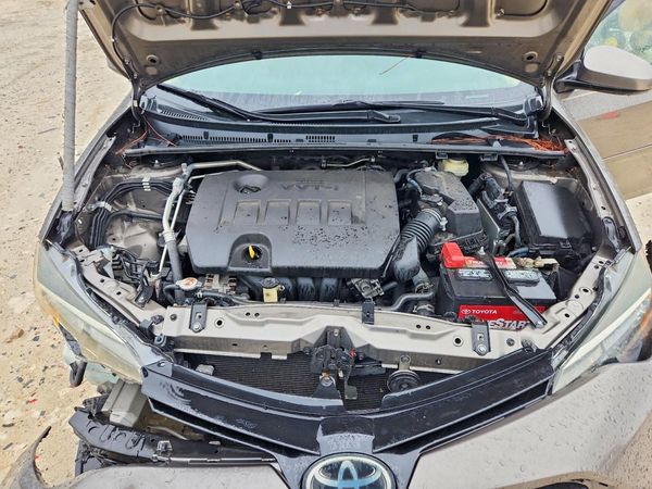 2018 TOYOTA COROLLA L/LE/SE/XLE/XSE — Engine bay