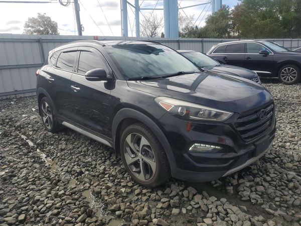 2018 HYUNDAI TUCSON — Passenger 3/4