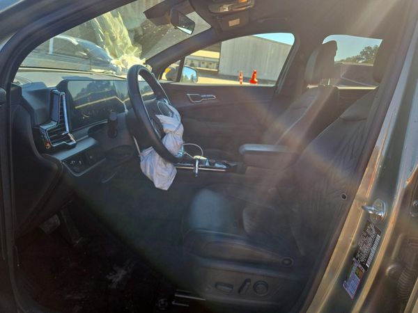 2023 KIA SPORTAGE X-LINE — DENT