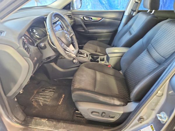2019 NISSAN ROGUE — DENT