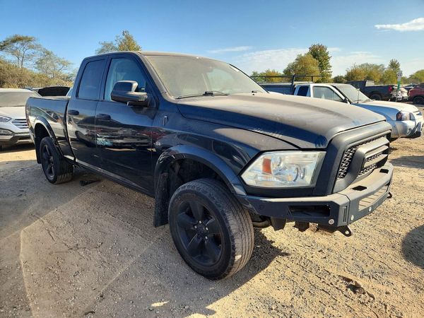 2016 RAM 1500 SLT — Passenger 3/4