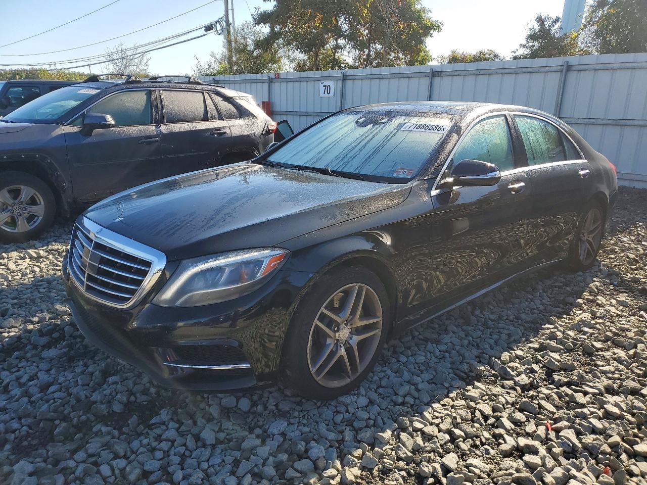 2014 MERCEDES-BENZ S-CLASS S550 — Front 3/4
