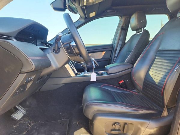 2020 LAND ROVER DISCOVERY SPORT HSE R-Dynamic — DENT