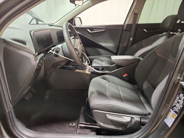 2026 KIA NIRO LX — DENT