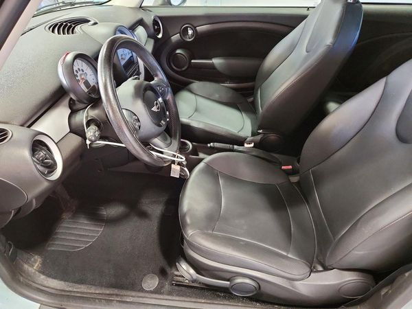 2013 MINI COOPER — DENT