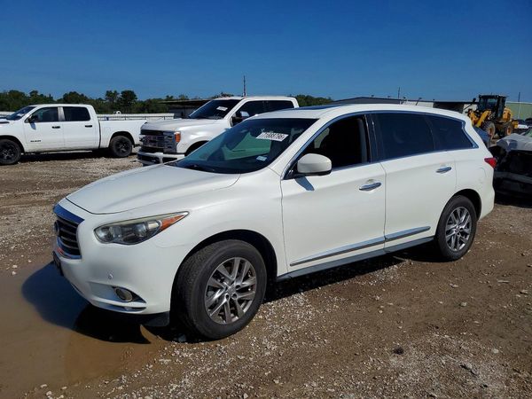 2013 INFINITI JX35 — Front 3/4
