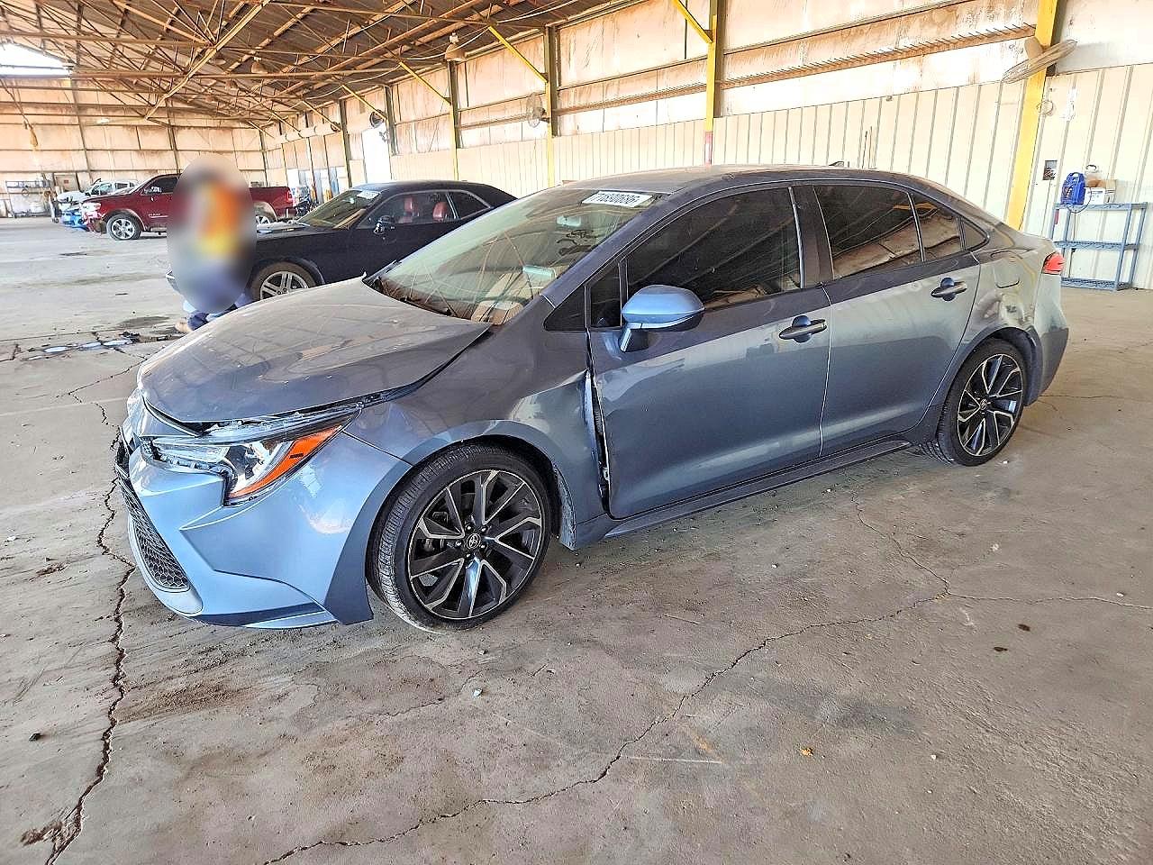 2020 TOYOTA COROLLA LE — Front 3/4