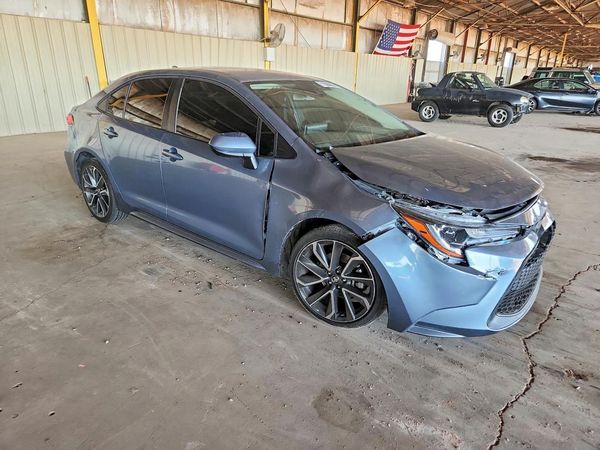 2020 TOYOTA COROLLA LE — Passenger 3/4