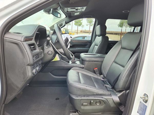 2023 CHEVROLET SUBURBAN LT — DENT