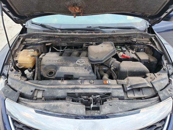 2012 MAZDA CX-9 Touring/GS — Engine bay