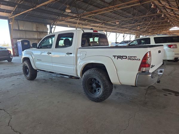 2015 TOYOTA TACOMA Delux Grade — DSRA