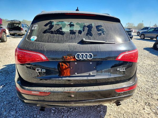 2012 AUDI Q5 Premium Plus — DIRR