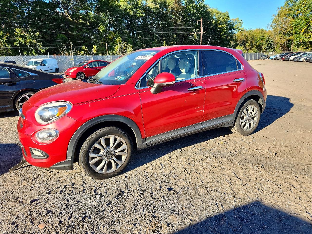 2016 FIAT 500 LOUNGE — Front 3/4
