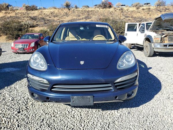 2013 PORSCHE CAYENNE S — DIRF