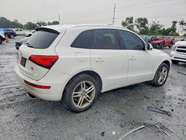 2014 AUDI Q5 Premium Plus — PSRA