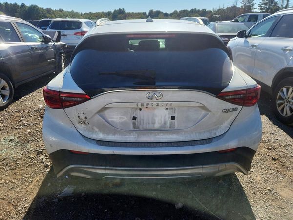 2017 INFINITI QX30 — DIRR