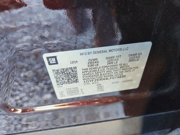 2020 CADILLAC XT4 Sport — VINS