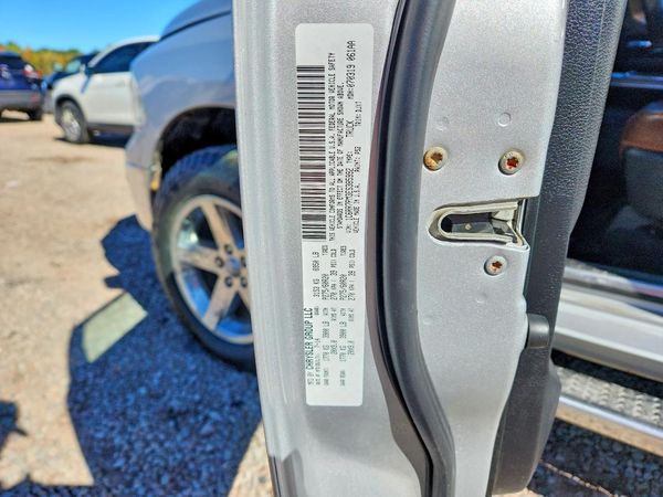 2014 RAM 1500 Longhorn — VINS