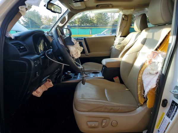 2016 TOYOTA 4RUNNER Base Grade — DENT