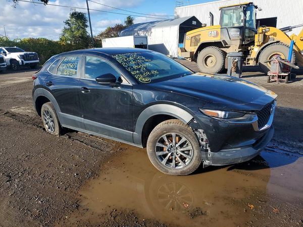 2021 MAZDA CX30 Select Package — Passenger 3/4