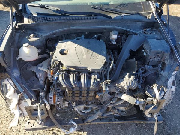 2022 HYUNDAI SANTA FE SEL w/ Premium Pkg — Engine bay