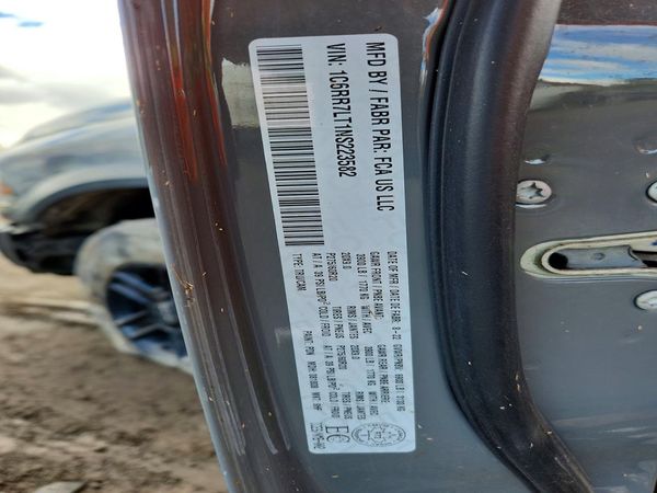 2022 RAM 1500 SLT — VINS