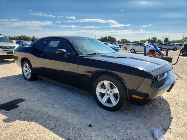 2012 DODGE CHALLENGER Base — Passenger 3/4