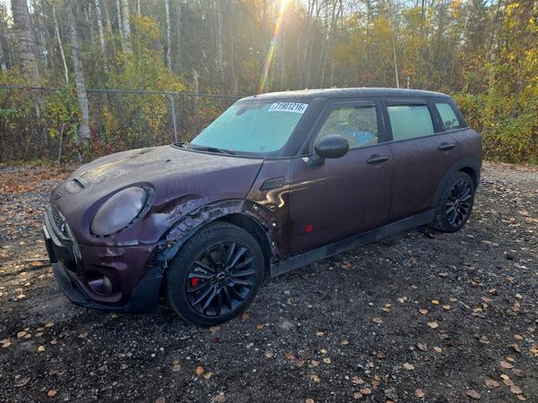 2017 MINI COOPER — Front 3/4