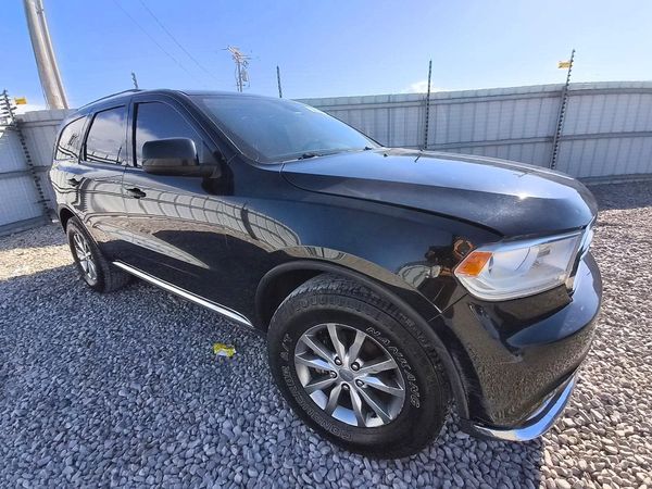 2017 DODGE DURANGO SXT — Passenger 3/4