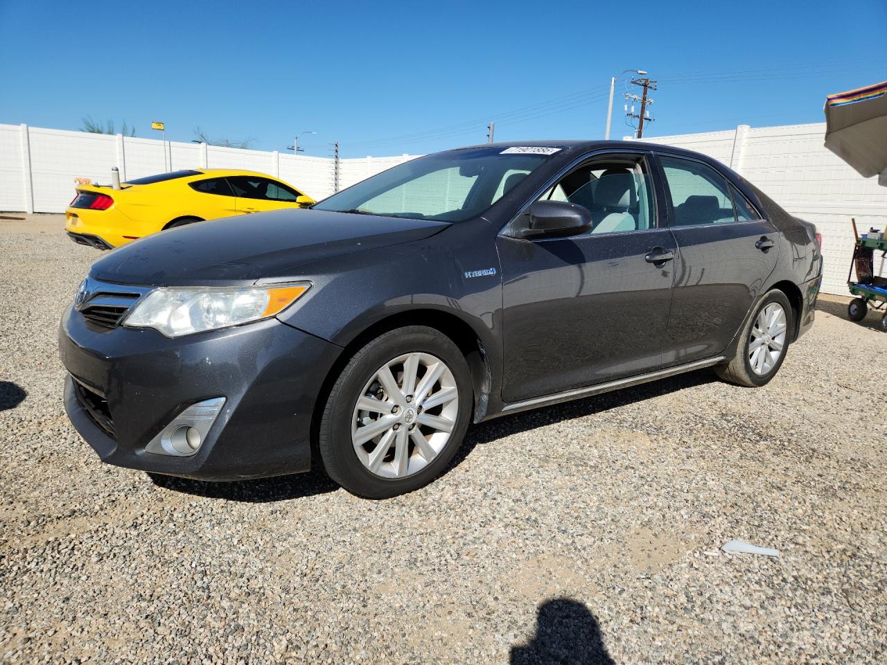 2012 TOYOTA CAMRY SOLA Hybrid — Front 3/4