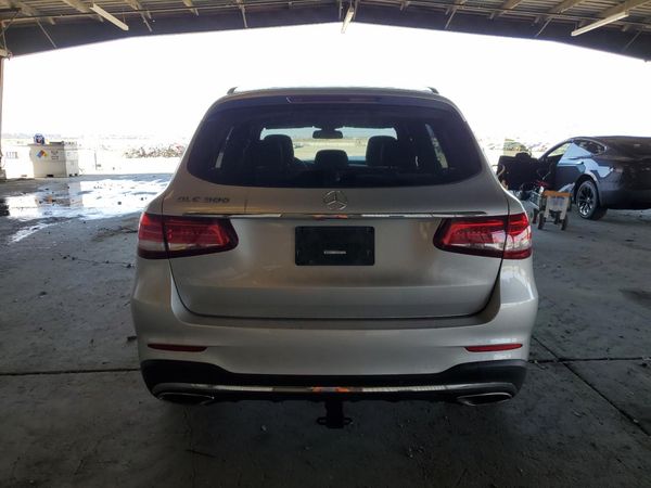 2018 MERCEDES-BENZ GLC